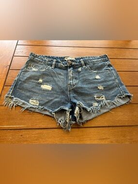 Free people women’s Jean shorts